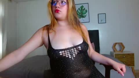 samanthachop online show from June 4, 2:43 pm