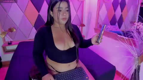 Samantha Ferrer online show from July 30, 12:39 pm