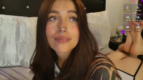 IGSamanthaGrant 10 online show from May 16, 12:57 am