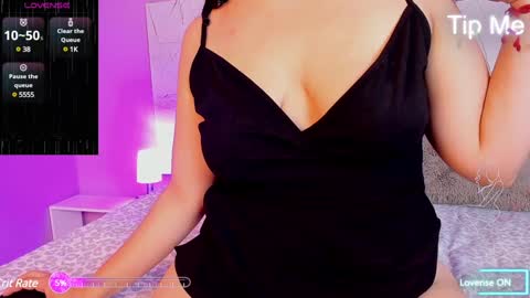 -- -- online show from February 3, 11:53 am