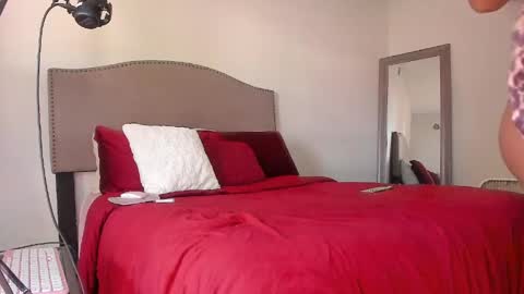 Yaya online show from April 16, 10:12 pm