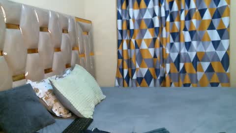 nina online show from September 24, 3:16 am