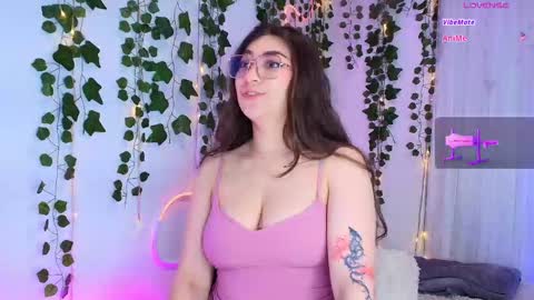 samii evans  online show from October 8, 4:06 am