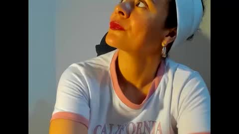 sam online show from November 5, 12:05 am