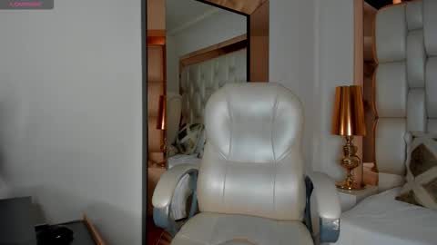 Sammy online show from March 24, 6:13 pm