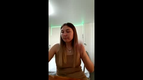 sandra_powell online show from March 4, 5:47 am