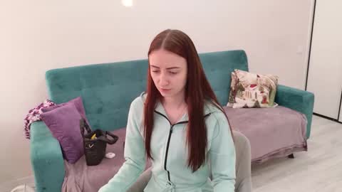 sandra prafer online show from February 6, 5:11 am