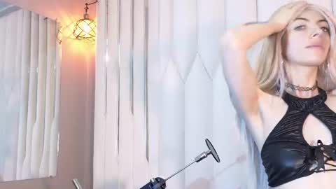 PINKYDOLL online show from July 8, 1:02 pm