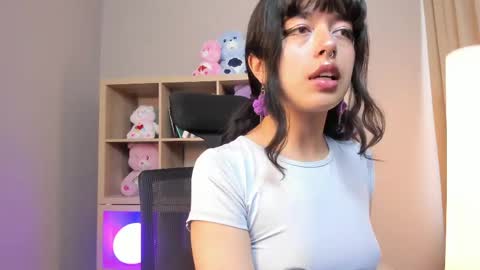saphyralux online show from June 1, 9:16 pm