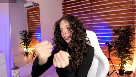 Valerin online show from April 12, 1:41 am