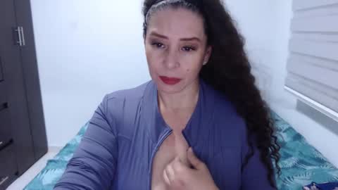 Sara hot46 online show from March 4, 10:22 am