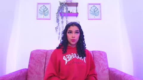 Sara Jhonson  online show from December 15, 9:42 pm