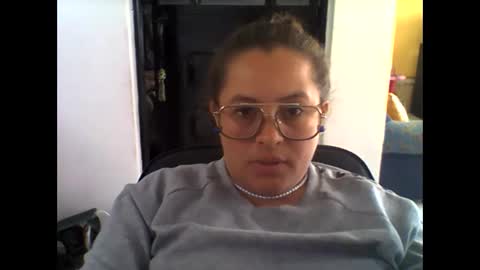 sara_thonson_ online show from January 29, 1:17 pm