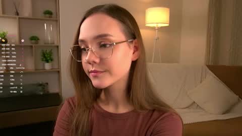 Im Sara  online show from January 6, 6:00 pm