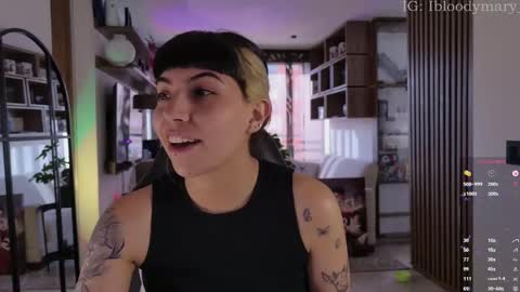 Sara online show from May 27, 9:23 pm