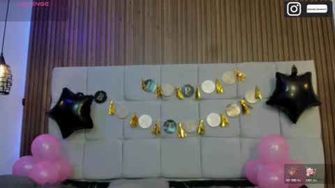   online show from December 20, 11:36 am