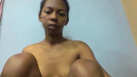 sarah146341 online show from January 16, 6:09 am