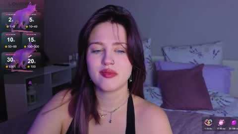 Sarah online show from November 26, 11:50 pm