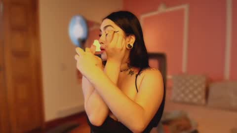   online show from February 20, 3:34 am