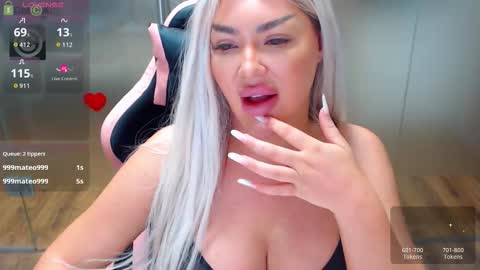 Sarah online show from October 4, 7:36 am