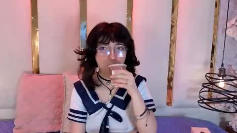 sara  online show from March 2, 7:15 am