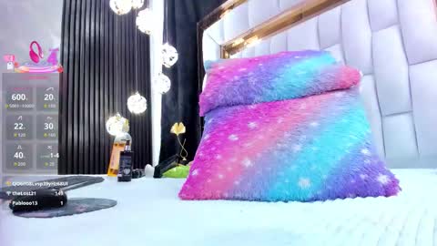 Snapshot of sarayroyse chatting on September 15, 10:28 pm Saray online show from September 15, 10:28 pm