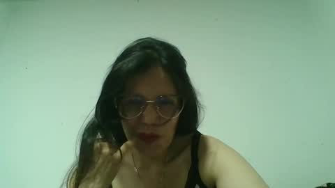 Snapshot of sarenis chatting on October 22, 3:11 am Sarenis online show from October 22, 3:11 am