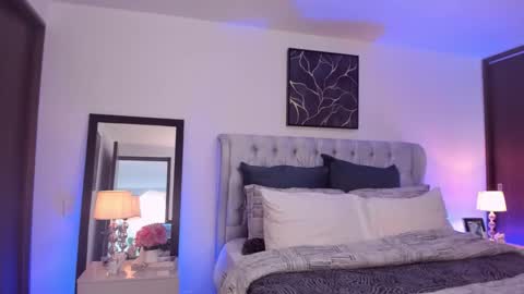 sarha online show from October 28, 3:18 pm