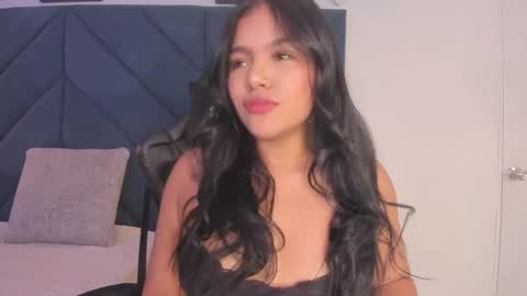 Snapshot of sarita_hills chatting on February 14, 4:26 am Sara online show from February 14, 4:26 am