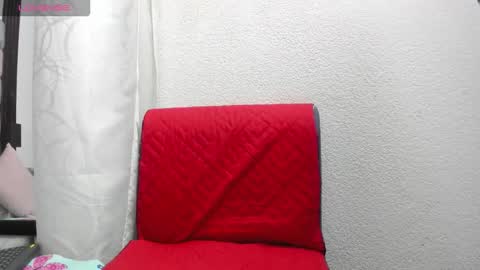 Snapshot of sarra_restrepooo chatting on October 22, 5:01 am sara online show from October 22, 5:01 am