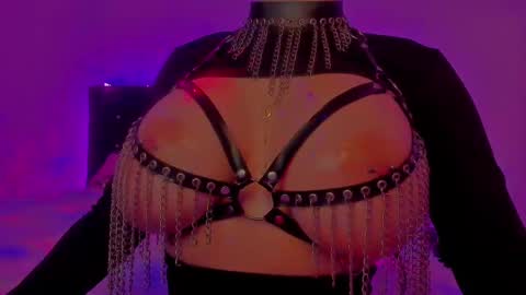   Sasha   online show from March 8, 7:35 am