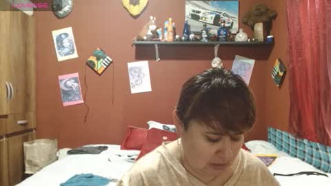 Snapshot of sasharosee2 chatting on October 15, 12:41 pm S A S H A R O S E online show from October 15, 12:41 pm