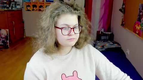 .Alexandra online show from December 21, 1:15 pm