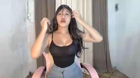 Snapshot of sassy_jenny8 chatting on October 20, 12:41 pm sassy_jenny8 online show from October 20, 12:41 pm