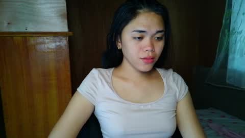 saszzyyumiie online show from June 3, 1:39 am