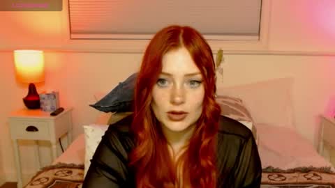 Snapshot of satrinarose chatting on January 3, 7:38 am Rose online show from January 3, 7:38 am
