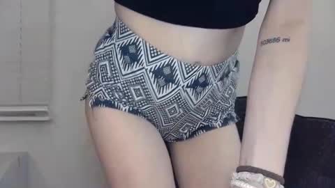 SavvySavage online show from January 25, 6:12 am