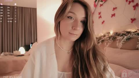 Alyson or just Aly   online show from December 20, 4:00 pm