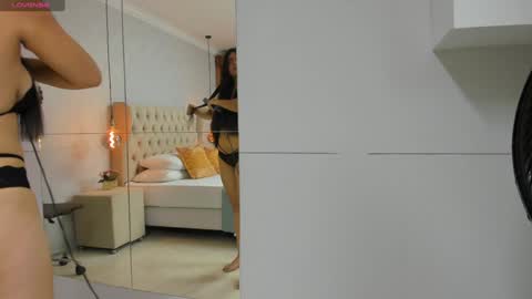 scarleett brown  online show from December 6, 7:22 pm