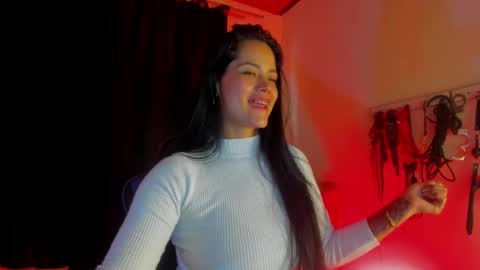 scarlet taylor kennedy online show from November 7, 7:19 pm