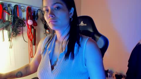 scarlet taylor kennedy online show from April 9, 11:21 pm