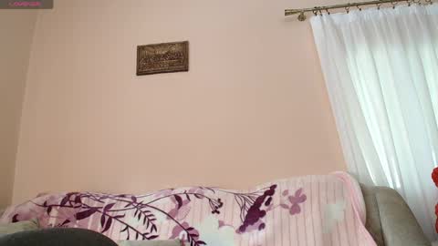 Scarlet online show from April 15, 12:49 pm