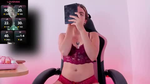 Scarlet online show from March 23, 4:02 pm