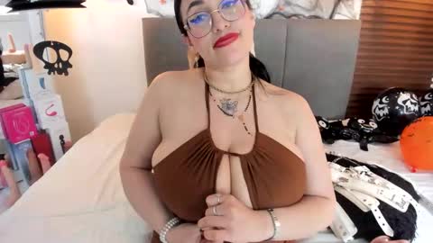 scarleth online show from October 23, 4:13 pm