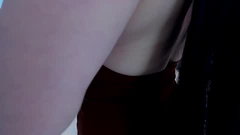 scarleth online show from February 6, 1:14 pm