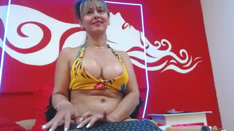 Scarleth online show from November 4, 6:24 pm