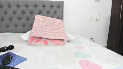 SOFI online show from March 10, 1:48 pm