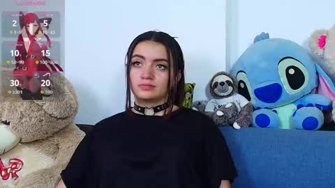 Scarlet online show from April 14, 6:30 pm