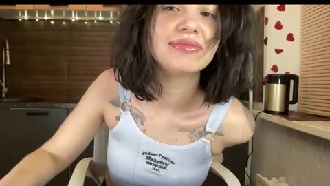 scarletpetal online show from March 26, 3:03 pm