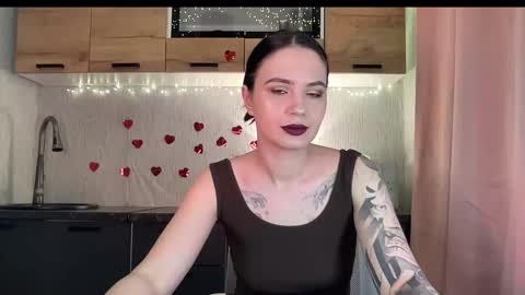 scarletpetal online show from March 1, 12:16 pm